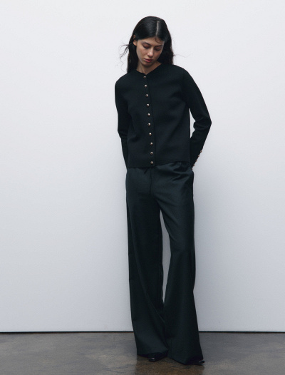 Fashion Expert 1